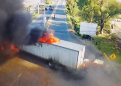 Más de 200 tráileres nos quem4ron y mwri3ron 6 choferes, denuncian Transportistas de Amotac; anuncian bloqueos