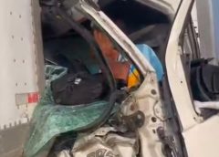 #URGENTE#ayuda y #Comparte Chocan cordobeses en autopista Veracruz -Córdoba km.18.; terminan prensados, uno es reportado s1n vid4