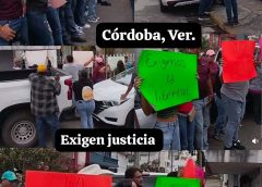 Pobladores y familiares de personas detenidas en cateo en domicilio de Mata Tenatito, denuncian con manifestación abusos policiacos y robo.