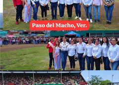 Multitudinario festejo reúne a miles de madres en el estadio América de Paso del Macho