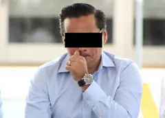 Confirman ex fiscal de Veracruz enfrenta otra orden de aprehensión.