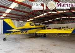 Autoridades Federales aseguran avioneta y 5.912 litros de huachicol en Campeche.