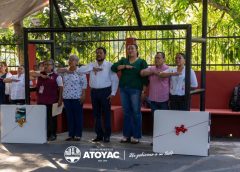 Preside alcalde de Atoyac acto cívico y el inicio de clases del ciclo 2026-2027.