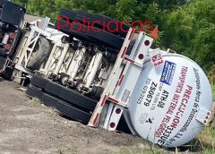 **TRAS VOLCADURA DE PIPA,¡CIERRAN LA VERACRUZ-XALAPA POR DERRAME DE COMBUSTIBLE!**