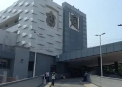 Oncólogo pediatra entre lágrimas denuncia falta de medicamentos e insumos en hospitales de Veracruz.